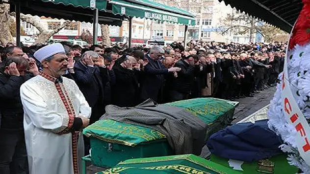 Öldürülen iş adamı son yolculuğuna uğurlandı 