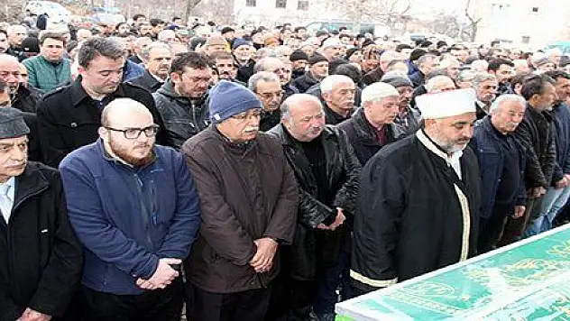 Faruk Yaman'ın babası son yolculuğuna uğurlandı
