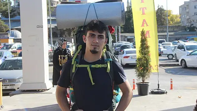 Otostopla Türkiye'den sonra dünyayı gezecek