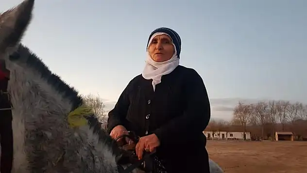 60 yaşında ata binen Fatma nine görenleri şaşırtıyor