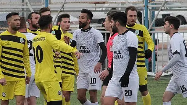 Gergin maçta kazanan olmadı (1-1)
