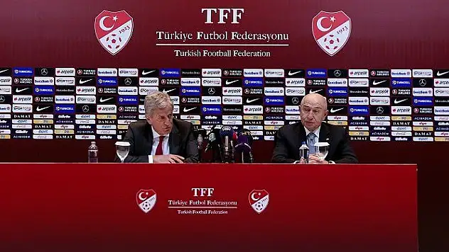 Süper Lig, Nisan sonuna kadar seyircisiz devam edecek