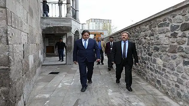 Başkan Palancıoğlu, Filinta'nın Konağı'nda incelemelerde bulundu