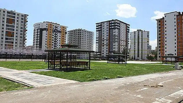 MELİKGAZİ'DE DEPREME DAYANIKLI YENİ MAHALLELER İNŞA EDİLİYOR