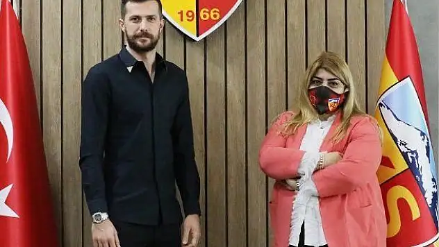 Kayserispor Uğur Demirok'u açıkladı