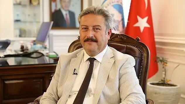 Melikgazi'de işçilerin ikramiyeleri ödeniyor