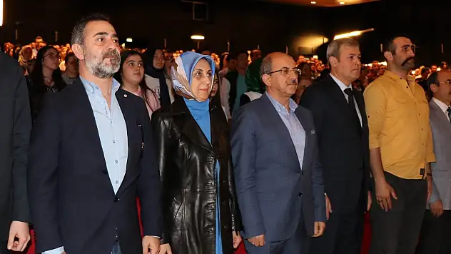 Diriliş Ertuğrul ekibi Kayseri'de 