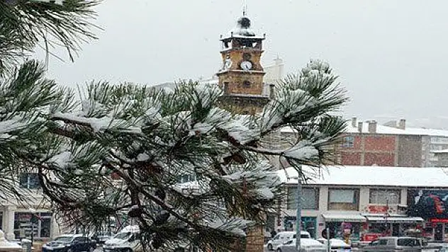 Yozgat'a Nisan karı