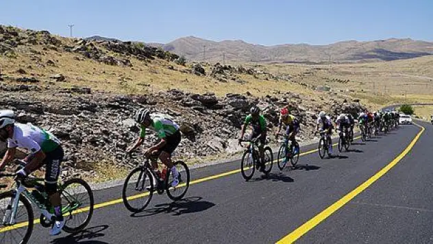 Pedalları Develi'den Yahyalı'ya çevirdiler