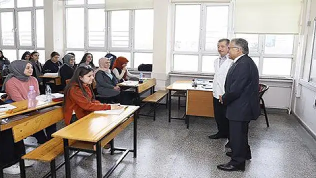 BAŞKAN BÜYÜKKILIÇ'TAN EĞİTİME BÜYÜK ÖNEM