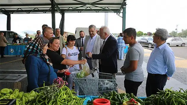 Doğal Ürünler Bahçesi ve Pazarı yeni sezonu açtı   