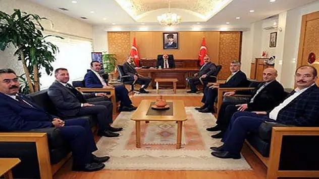 KTO Heyetinden Kayseri Valisi Şehmus Günaydın'a ziyaret 