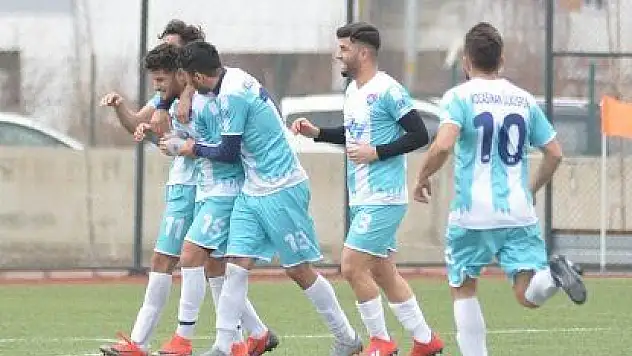 Ülküspor, Özvatan'a şans vermedi: 1-0