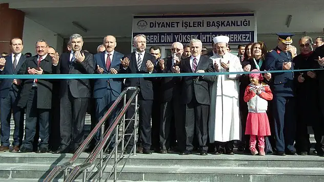 Kayseri Dini Yüksek İhtisas Merkezi açıldı 