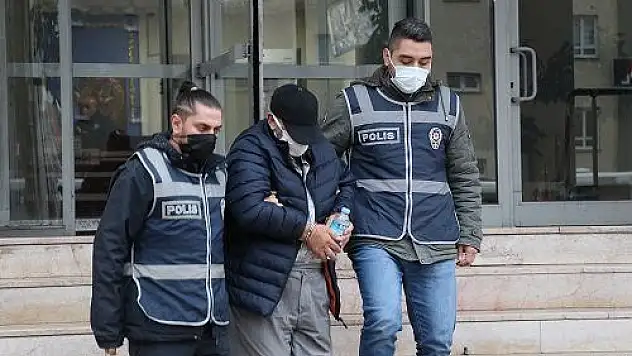 Kayseri  'de hakkında 37 yıl hapis cezası bulunan firari hükümlü yakalandı [VİDEO]