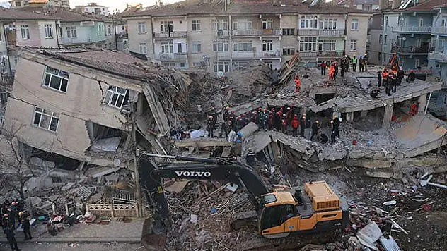 Depremde ölenlerin sayısı 29'a yükseldi