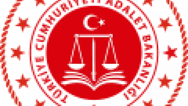 Salihli'de satılık badem bahçesi