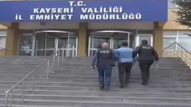 Kayseri merkezli 4 ilde FETÖ operasyonu