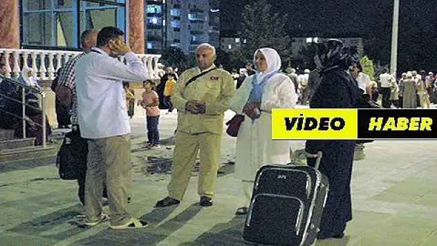 Bu yılın ilk Hac kafilesi dualarla uğurlandı