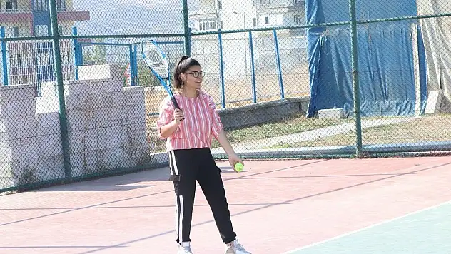 Raketler 29 Ekim Kupası için sallanıyor