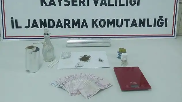 Jandarmadan uyuşturucu operasyonu