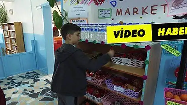 Öğrenciler dürüst alışverişi bu market ile öğreniyor 
