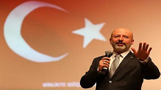 Çolakbayrakdar 'Birçok alanda yatırımlarımızla istihdam oluşturacağız'