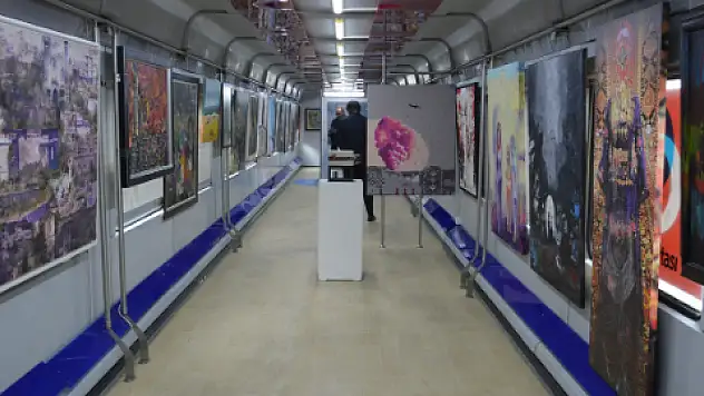 Hocalı Sergisi Vagonu Kayseri'de 