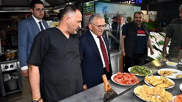 Büyükkılıç, esnaf ziyaretlerini sürdürüyor