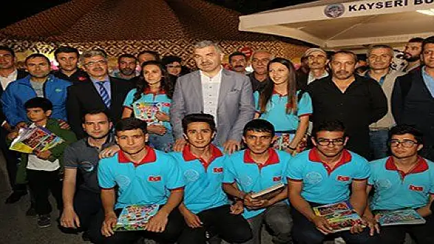 Başkan Çelik, 'Gece gündüz yorulmadan çalışıyoruz'