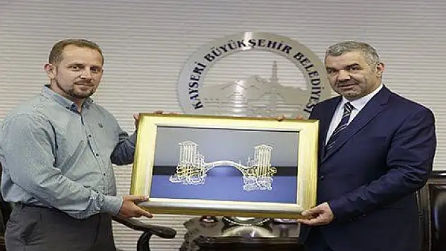 Mostar'dan Anavatan'a