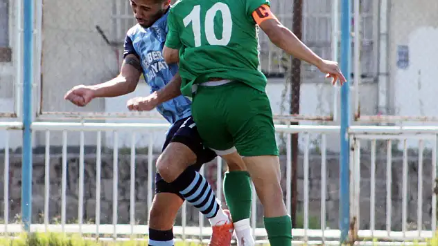 Ne Demirspor ne de Şekerspor