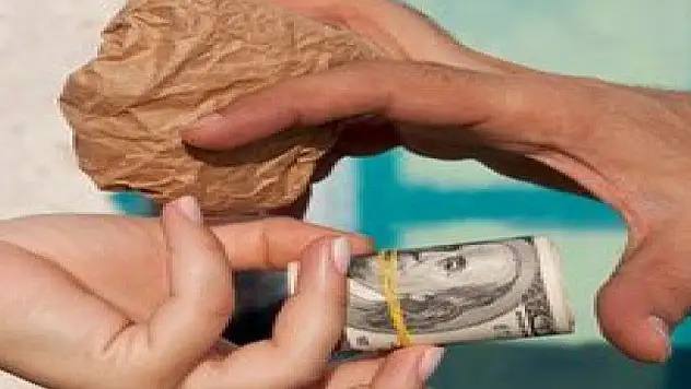 Artçı ve öncü olan iki zehir tacirine 6'şar yıl hapis