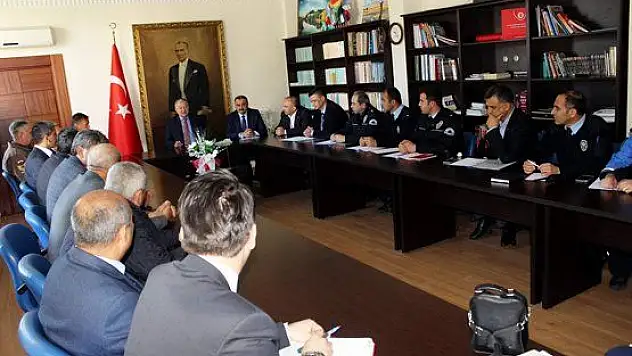 DEVELİ'DE GÜVENLİK TOPLANTISI