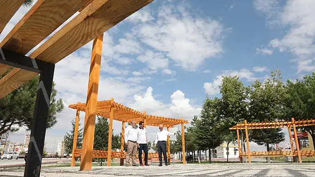  Kocasinanlı Çocuklar Yenilenen Parklarda Daha Mutlu 