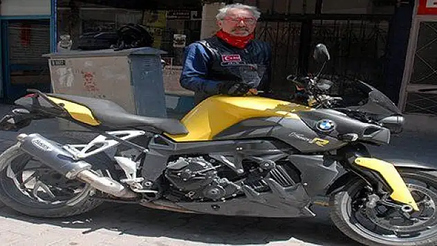 Kayserili gurbetçi motosiklet üzerinde 10 bin kilometre yol yaptı