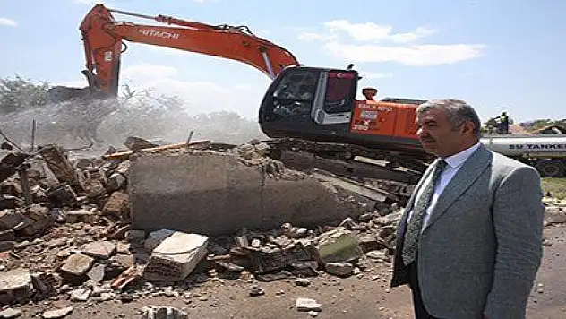 Sorunsuz yıkım, kesintisiz hizmet