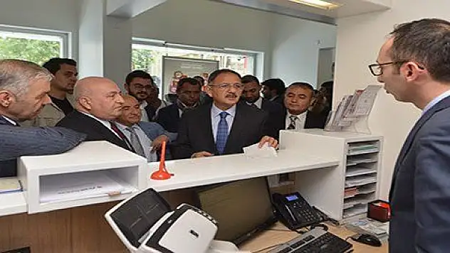 Bakan Özhaseki, seçim kampanyası için Erdoğan'a 13 bin TL bağışta bulundu