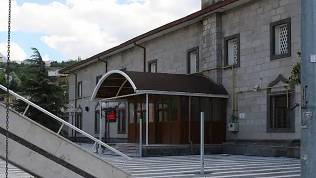Kayseri iş dünyasını üzen kayıp: Kilim Mobilya ortaklarının ailesinden acı haber