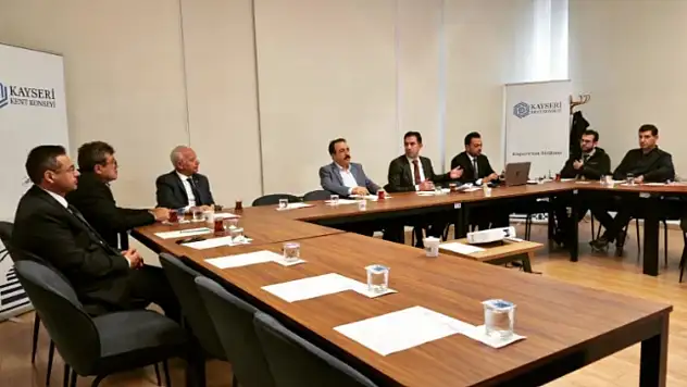 Kayseri Kent Konseyi'nde kalkınma mesaisi! Şehrin geleceği için hangi adımlar atılacak?