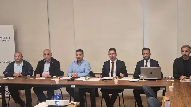 Kayseri Kent Konseyi'nde spor mesaisi! Gençler için hangi projeler hayata geçirilecek?