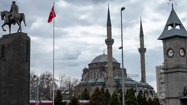 Kayseri kısa kısa: Eğitim roketi, Gemi, Dev şirket, Göç, Kayserispor...