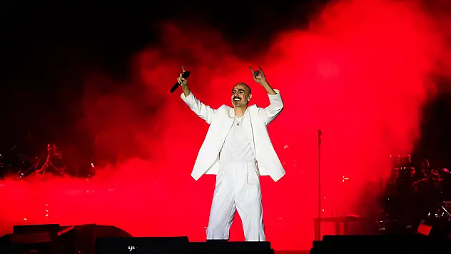 Kayseri Kültür Yolu Festivali'nde Soner Sarıkabadayı rüzgarı