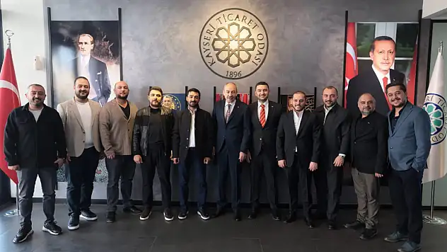 Kayserili Galatasaraylılar Ticaret Odası'nda...