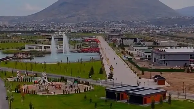 Kayseri Millet Bahçesi'nde 130 liraya satılıyor!