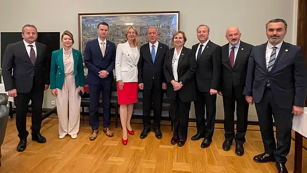 Kayseri Milletvekili Hulusi Akar Finlandiya'da: Masada hangi konular vardı?