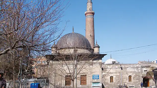Kayseri namaz vakitleri (8 Haziran)