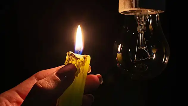 Kayseri'nin 9 ilçesinde elektrikler kesilecek! 19 Aralık 2025