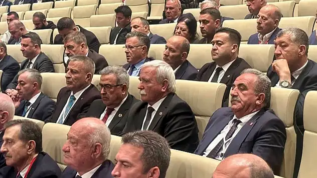 Kayseri'nin CHP'li belediye başkanları Ankara'da...