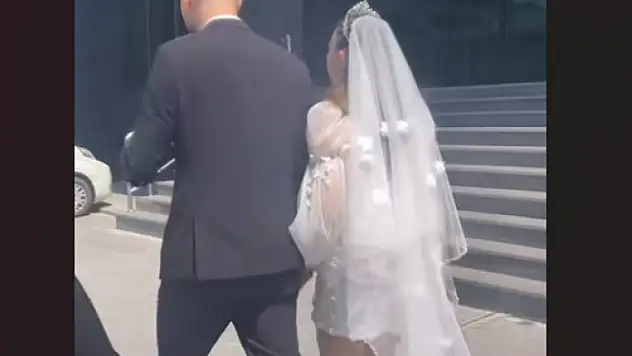 Kayseri'nin geleneklerini reddetti! Alışılmışın dışında düğününü paylaştı